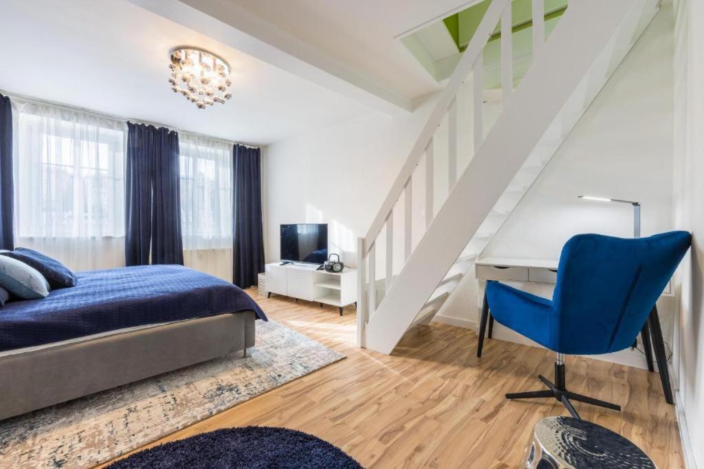 Promenade View Apartment Karlovy Vary Exterior photo